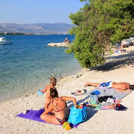 Apartman By The Sea Arbanija, Ciovo - 19576 *
