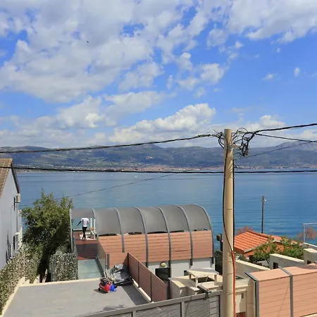 By The Sea Arbanija, Ciovo - 19576 Apartment Trogir